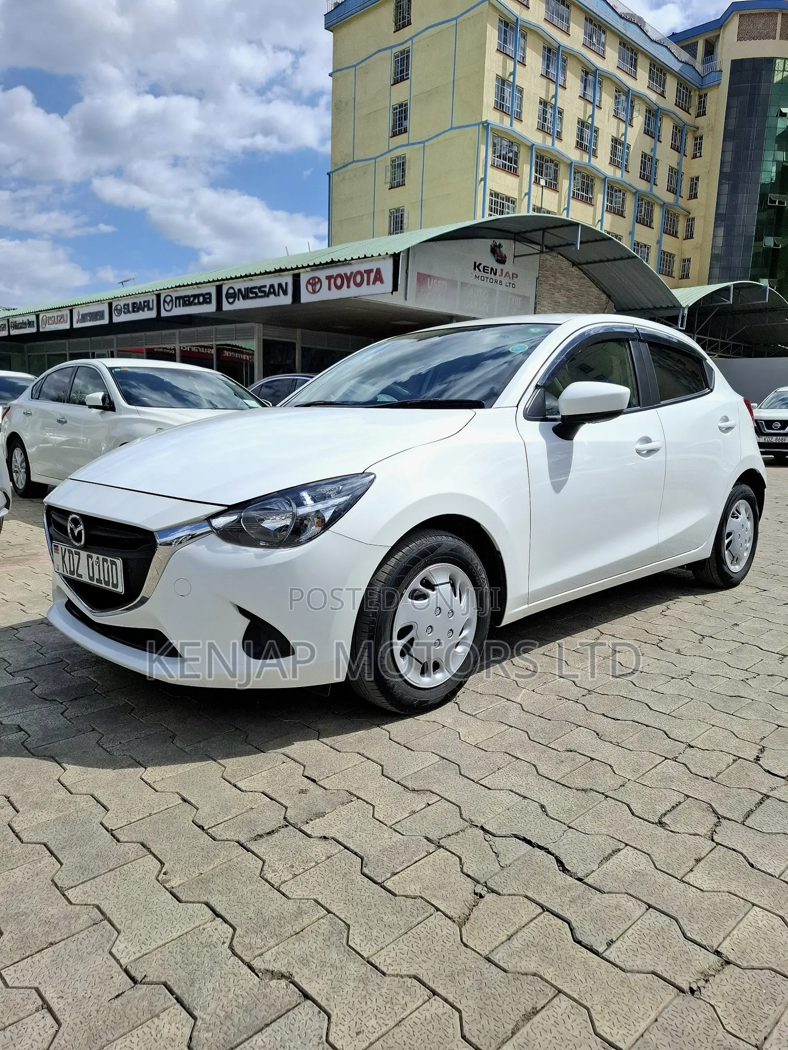Mazda Demio 2019 White