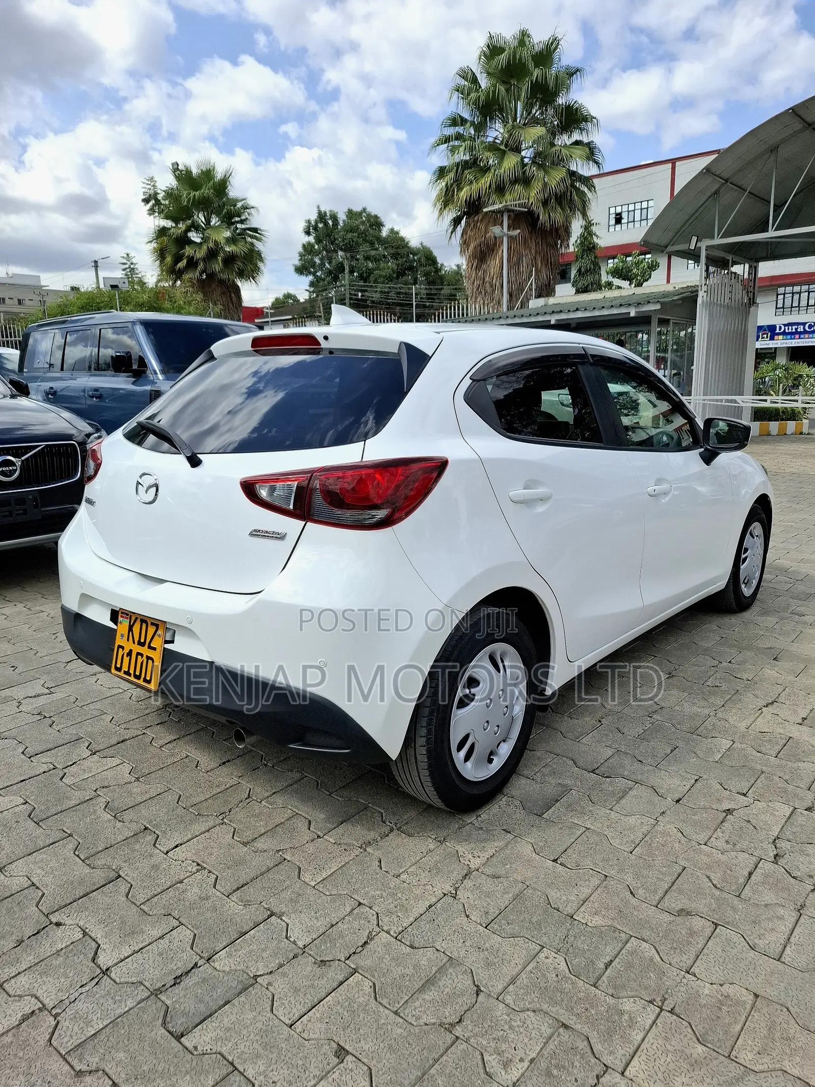 Mazda Demio 2019 White