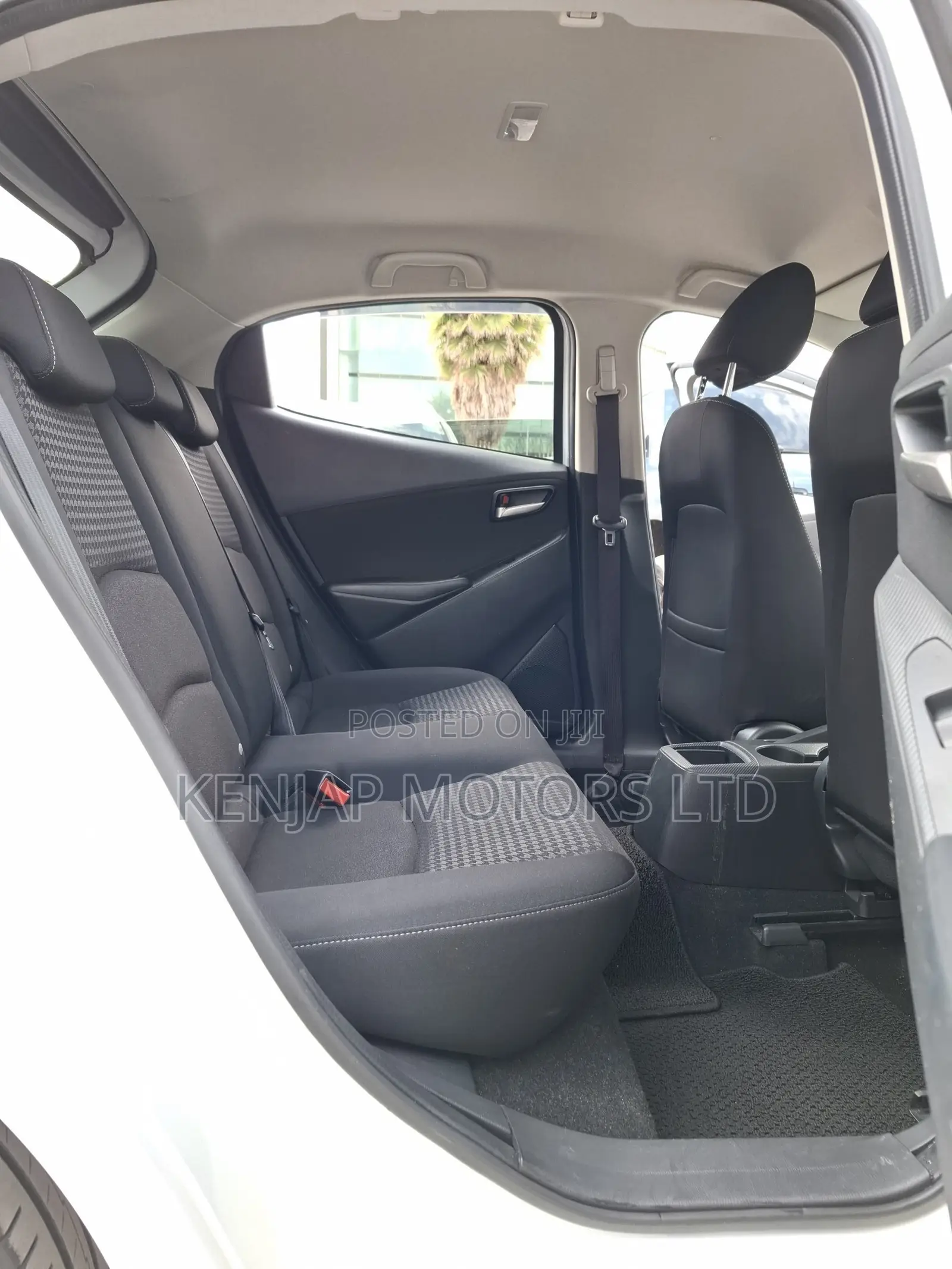 Mazda Demio 2019 White