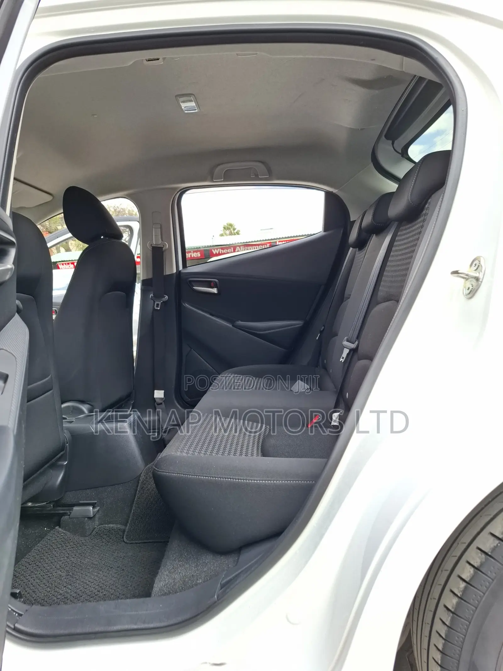 Mazda Demio 2019 White