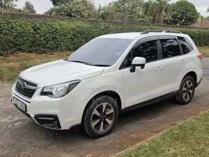 Subaru Forester 2017 Pearl