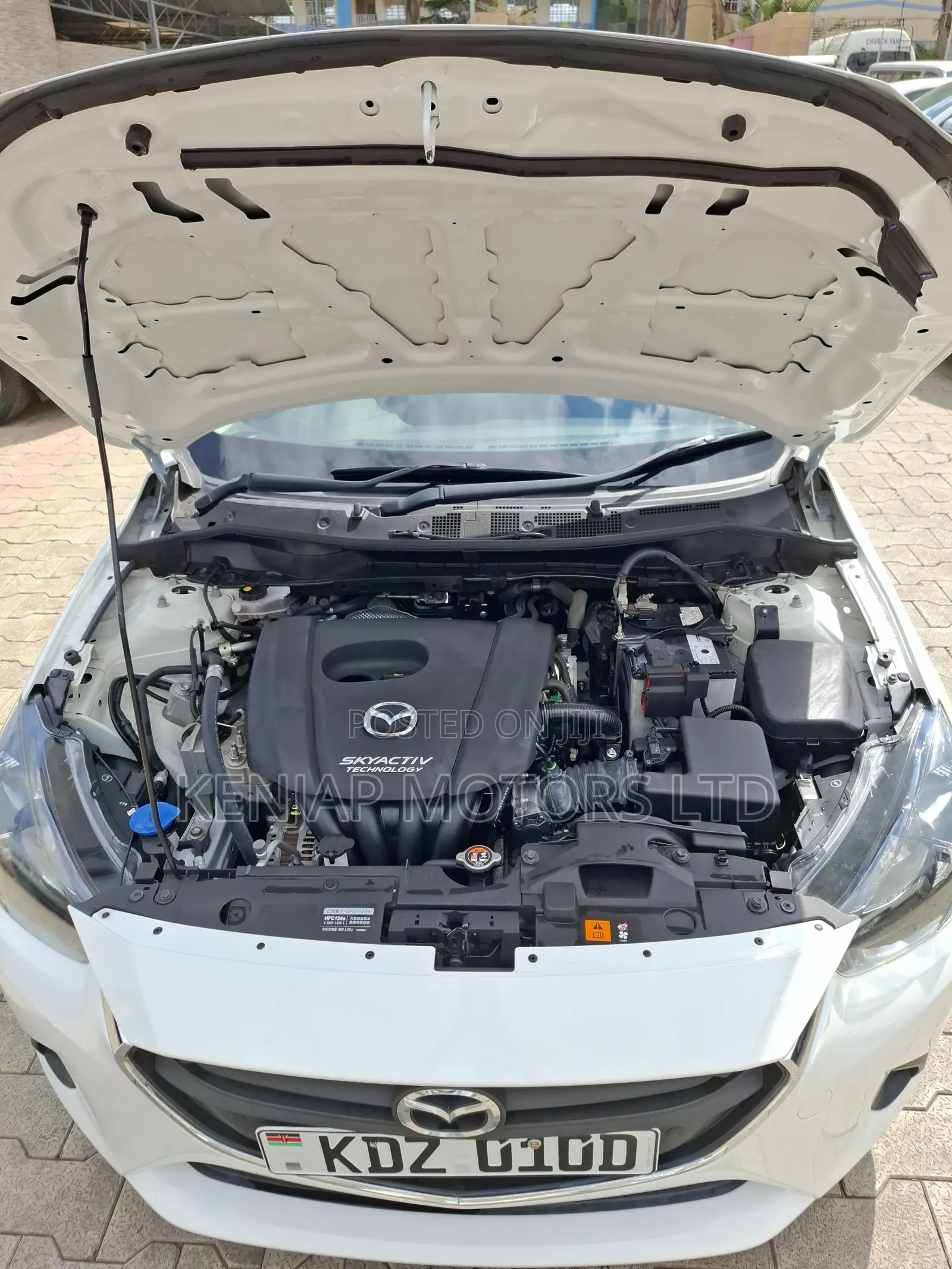 Mazda Demio 2019 White