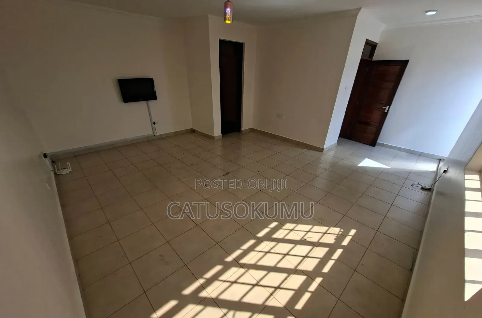 5bdrm Maisonette in Syokimau, Gateway Mall Area for rent