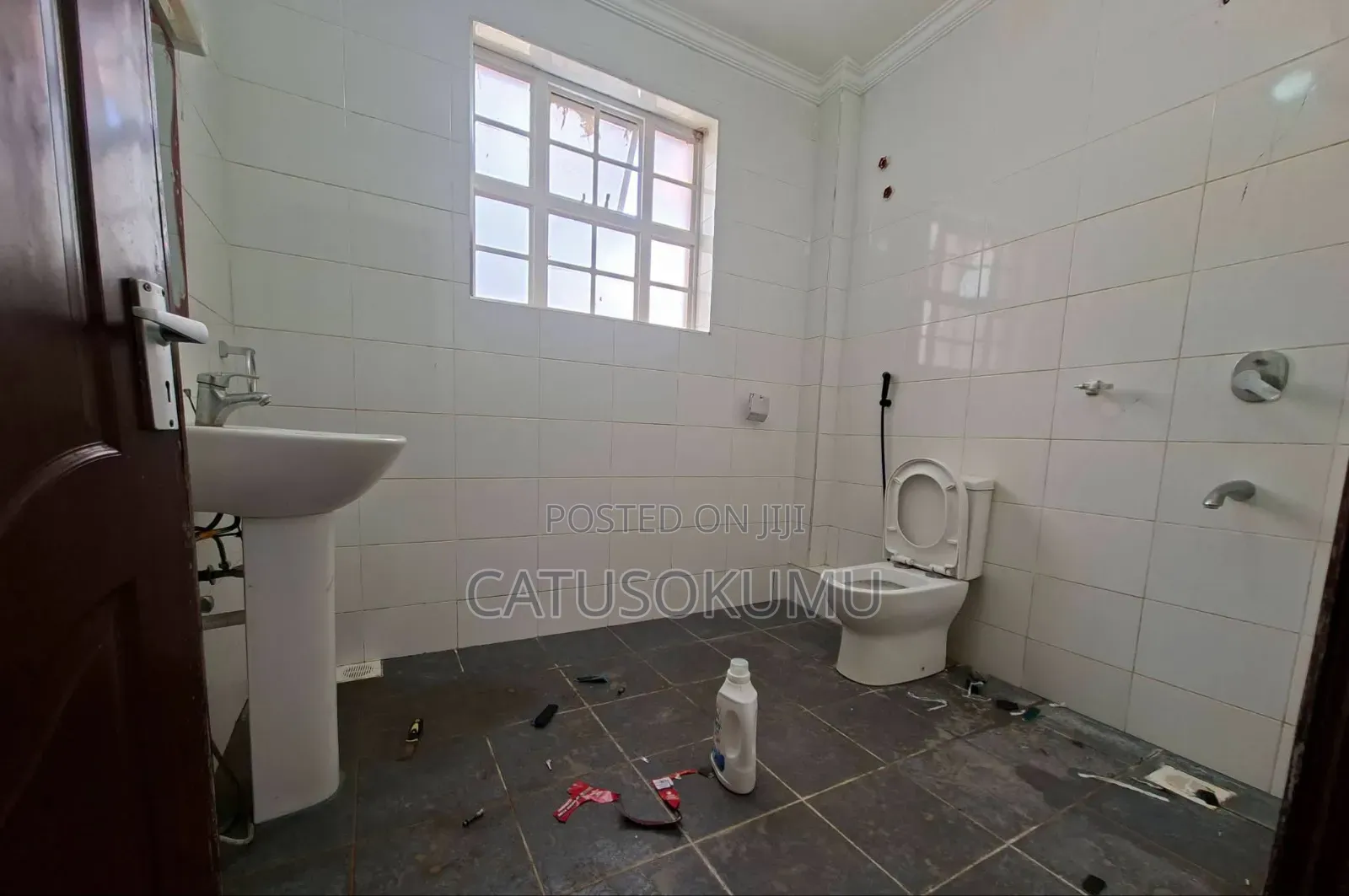 5bdrm Maisonette in Syokimau, Gateway Mall Area for rent