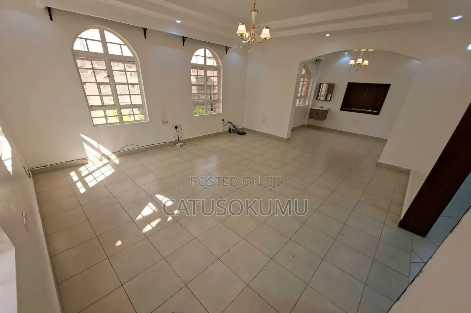 5bdrm Maisonette in Syokimau, Gateway Mall Area for rent