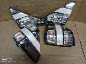 Toyota Vellfire Tail / BackLights