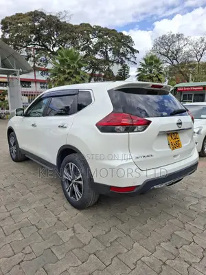 Nissan X-Trail 2019 White