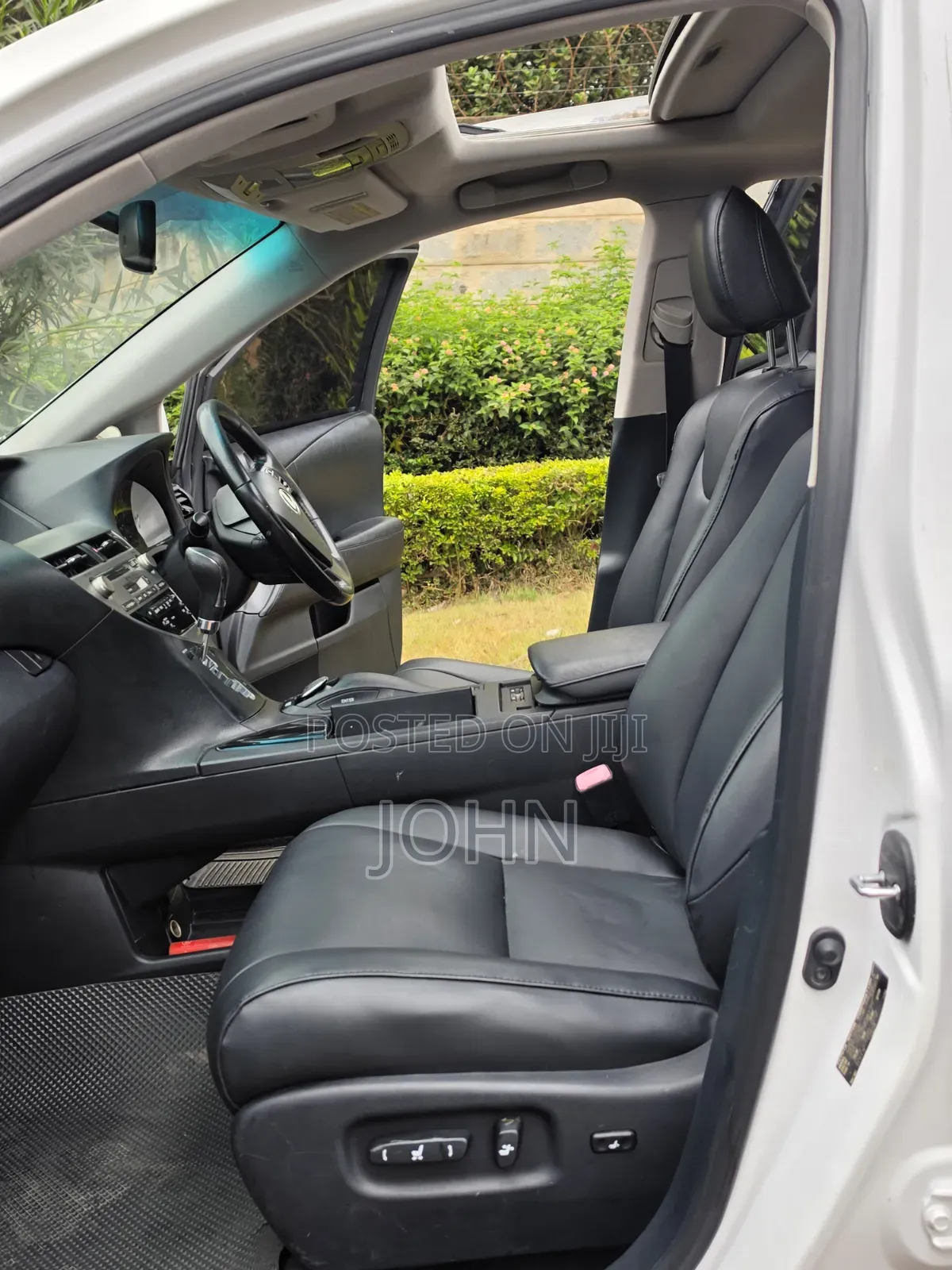 Lexus RX 450H FWD 2012 Pearl