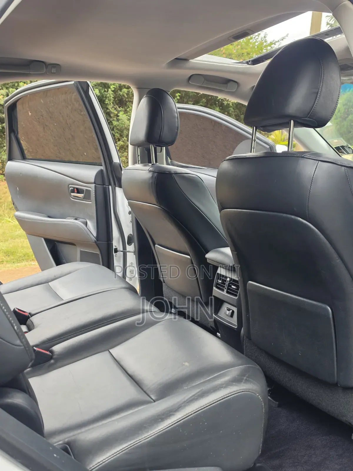 Lexus RX 450H FWD 2012 Pearl