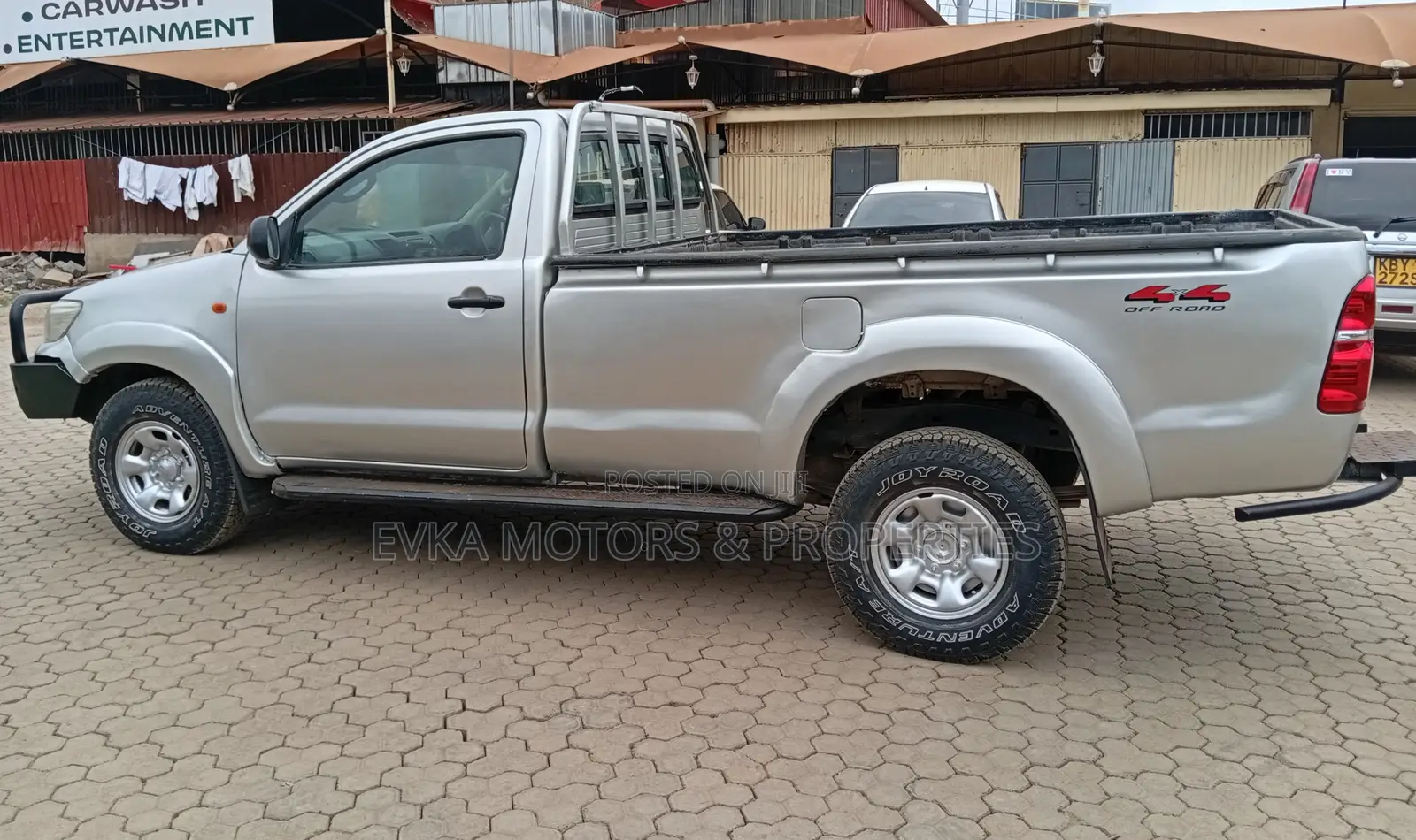 Toyota Hilux 2016 Silver