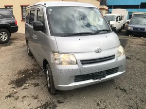 Toyota TownAce 2019 Silver