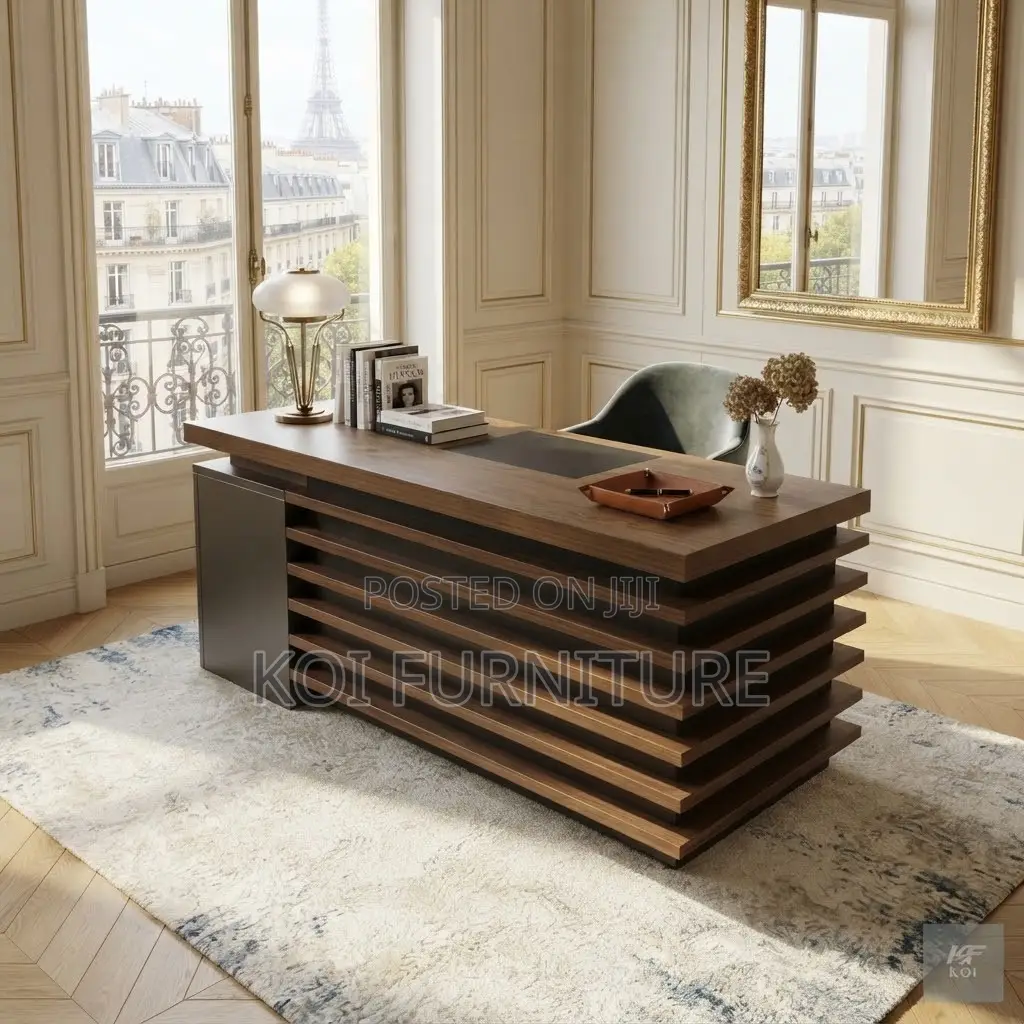 Office Desk; 1400mm Executive Urban Offices Golden Desks