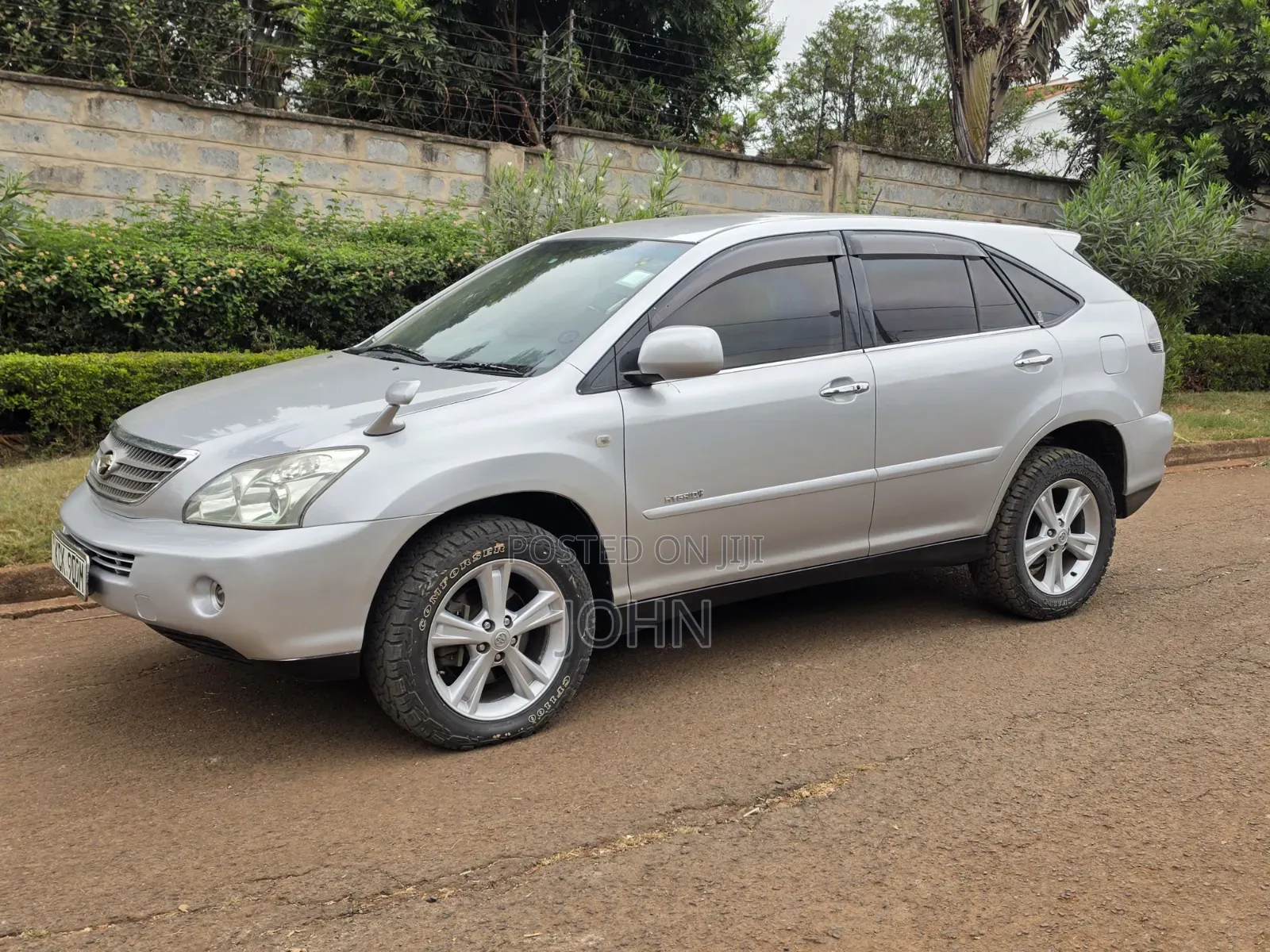 Toyota Harrier Hybrid 2010 Silver