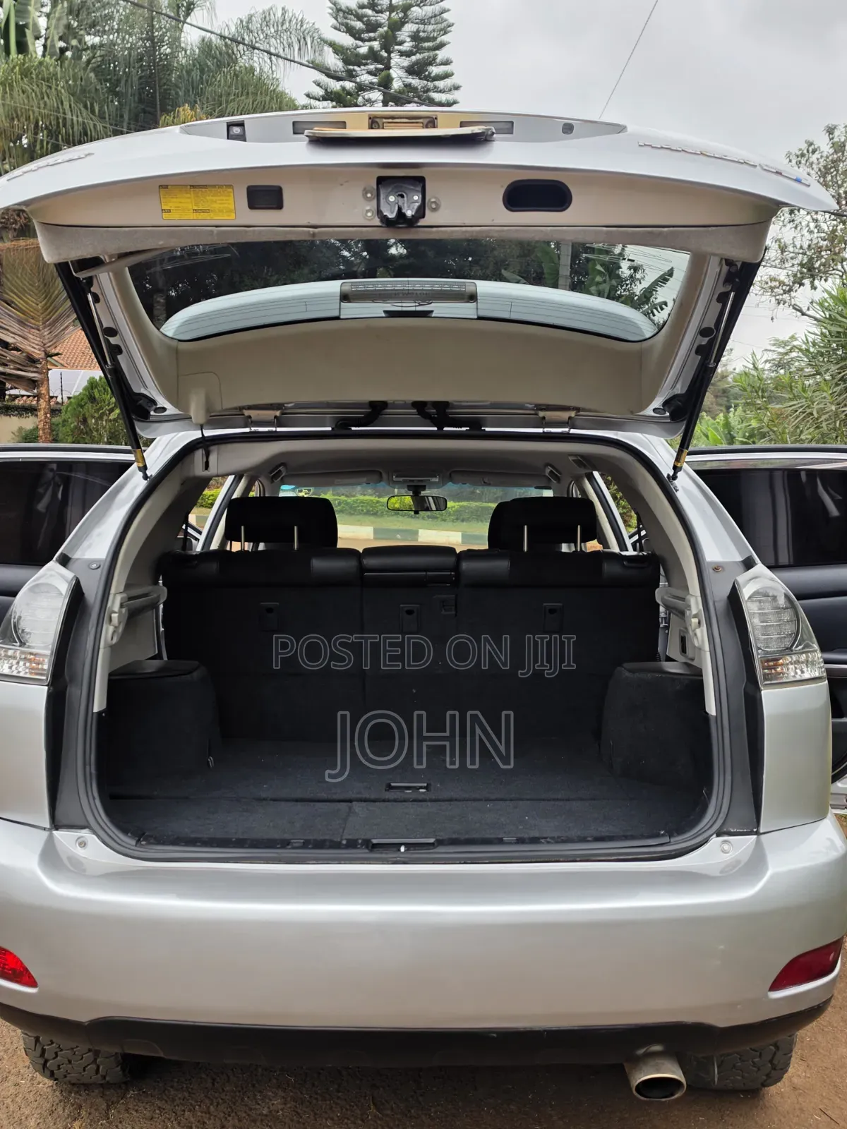 Toyota Harrier Hybrid 2010 Silver