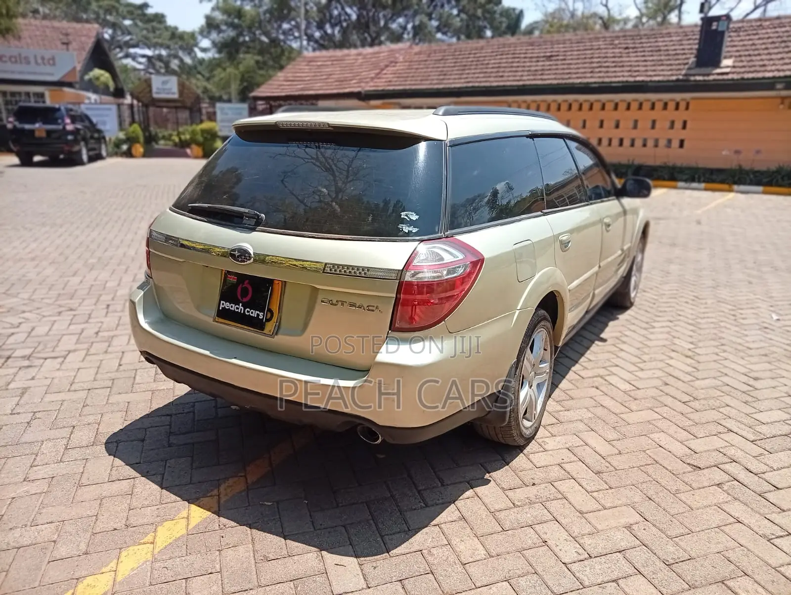 Subaru Outback 2008 Gold