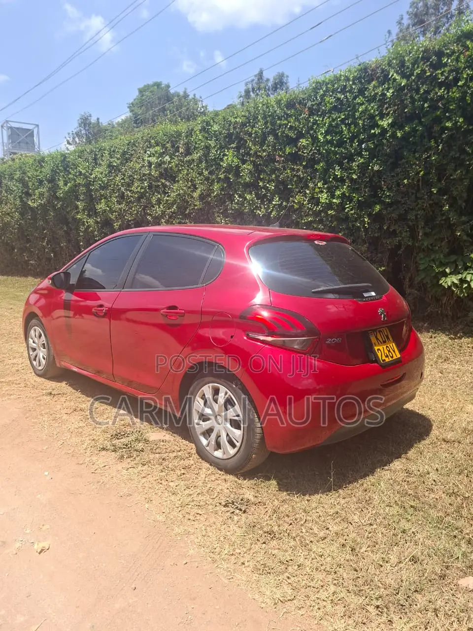 Peugeot 208 2018 Red