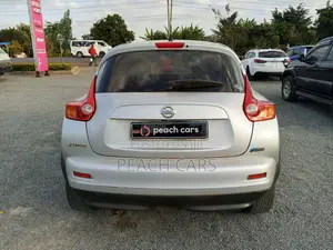 Nissan Juke 2012 Silver