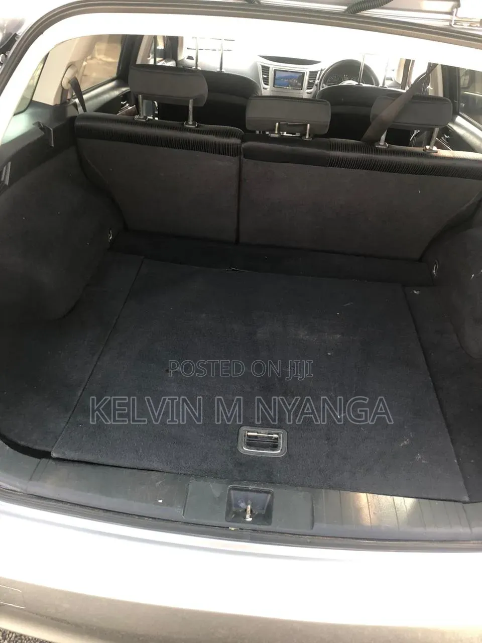 Subaru Legacy 2.5i Limited 2011 Gray