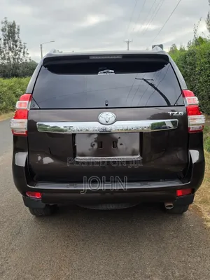 Toyota Land Cruiser Prado 2.8 2017 Burgundy