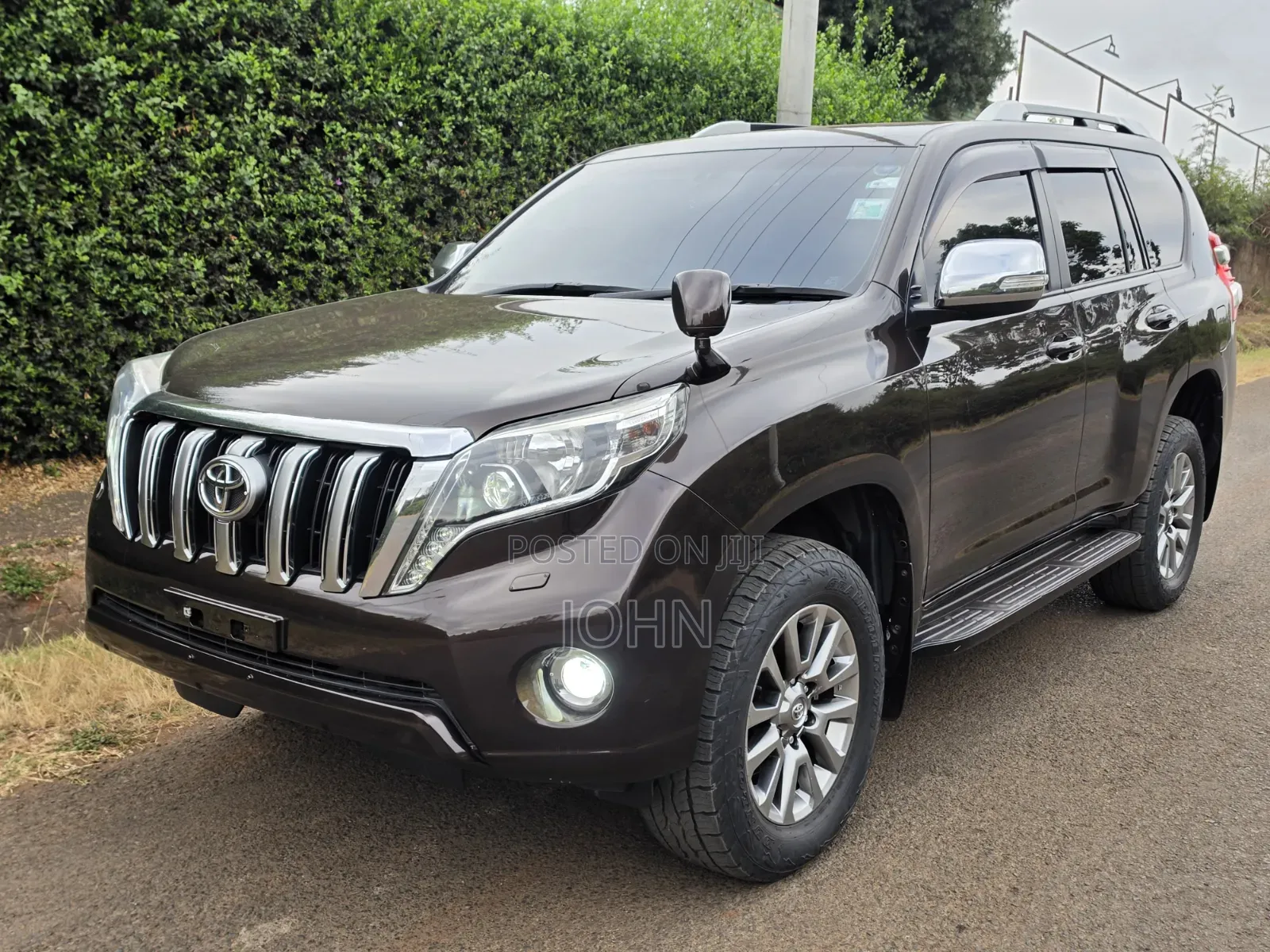 Toyota Land Cruiser Prado 2.8 2017 Burgundy