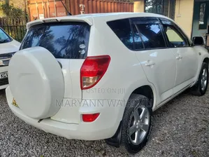 Toyota RAV4 2008 White