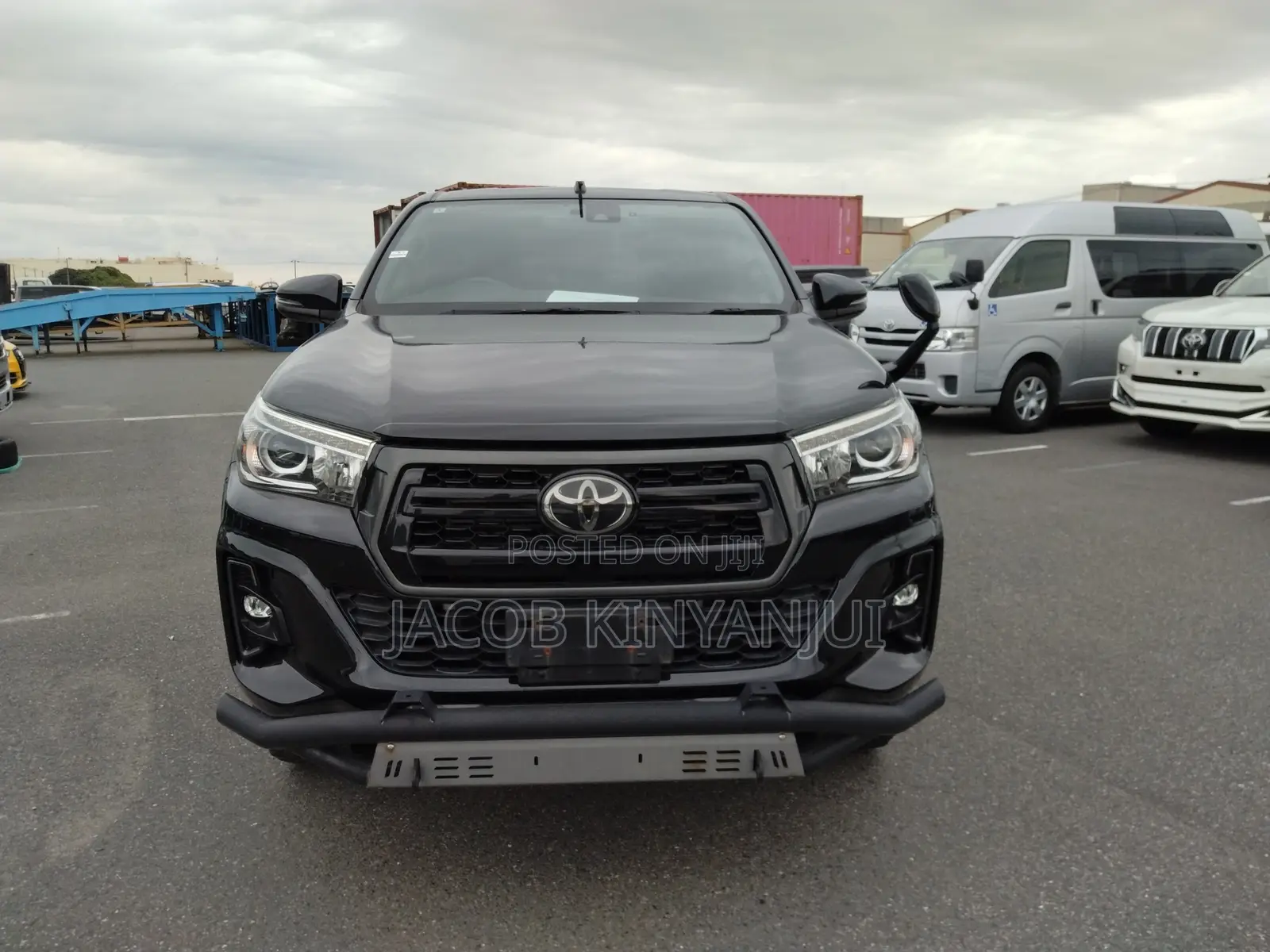 Toyota Hilux 2.4 Diesel 2020 Black