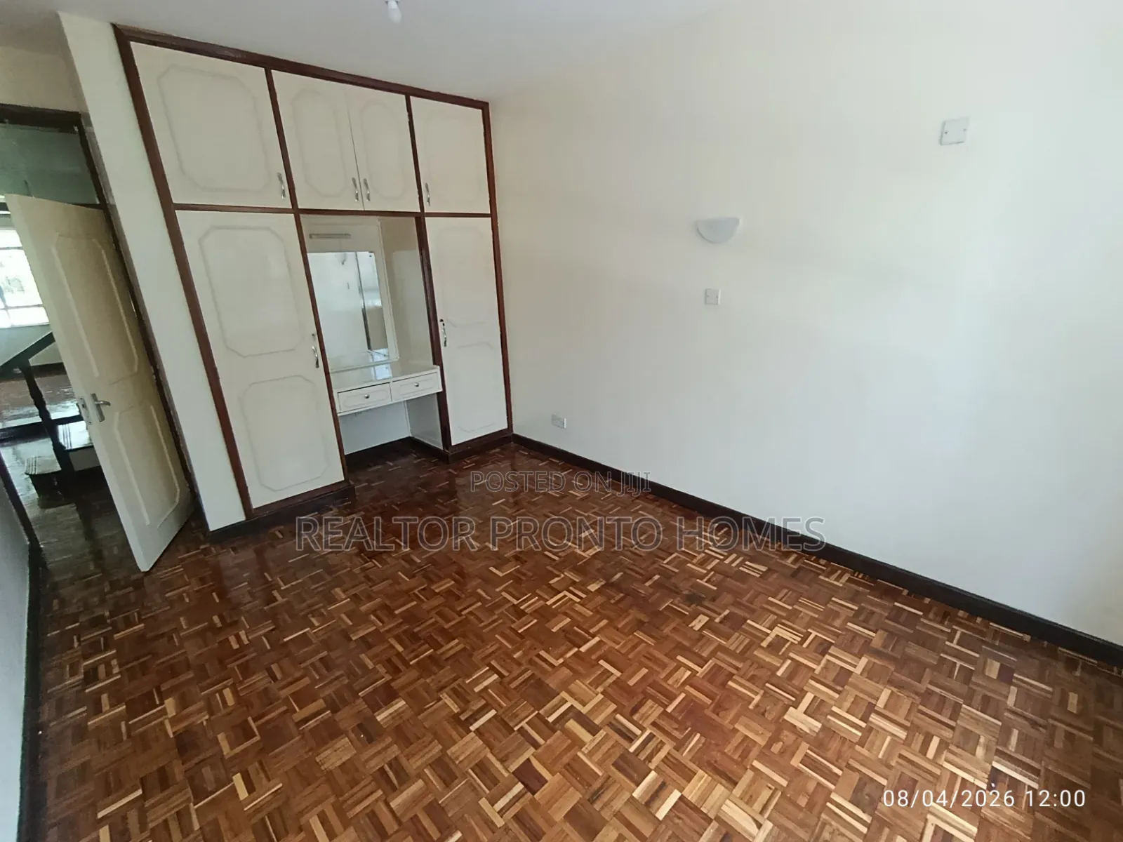 5bdrm Maisonette in Kilimani, Hurlingham for rent