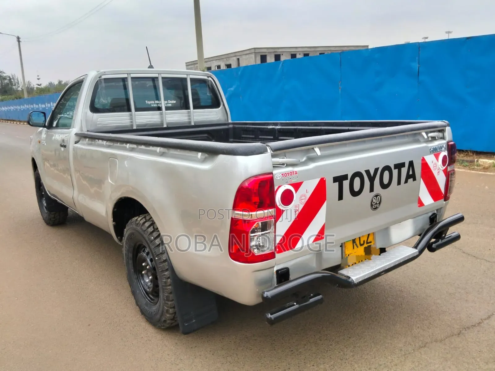 Toyota Hilux SR5 2014 Silver
