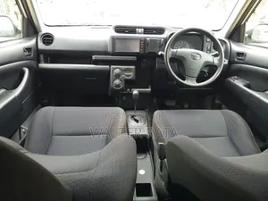 Toyota Succeed 2019 Silver