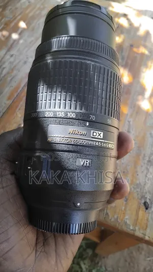Nikon AF-S DX NIKKOR 55-300mm F/4.5-5.6g ED VR Lens (Like New)