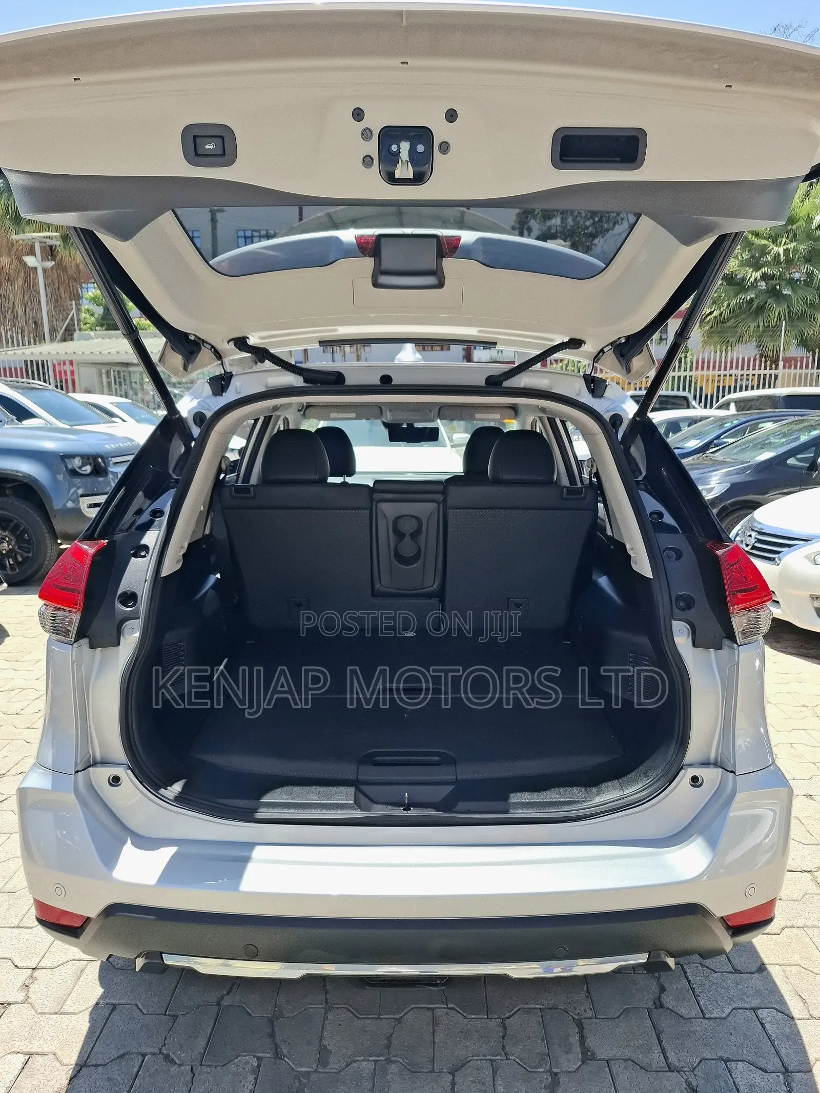 Nissan X-Trail 2019 Silver