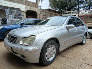 Mercedes-Benz C180 2005 Silver