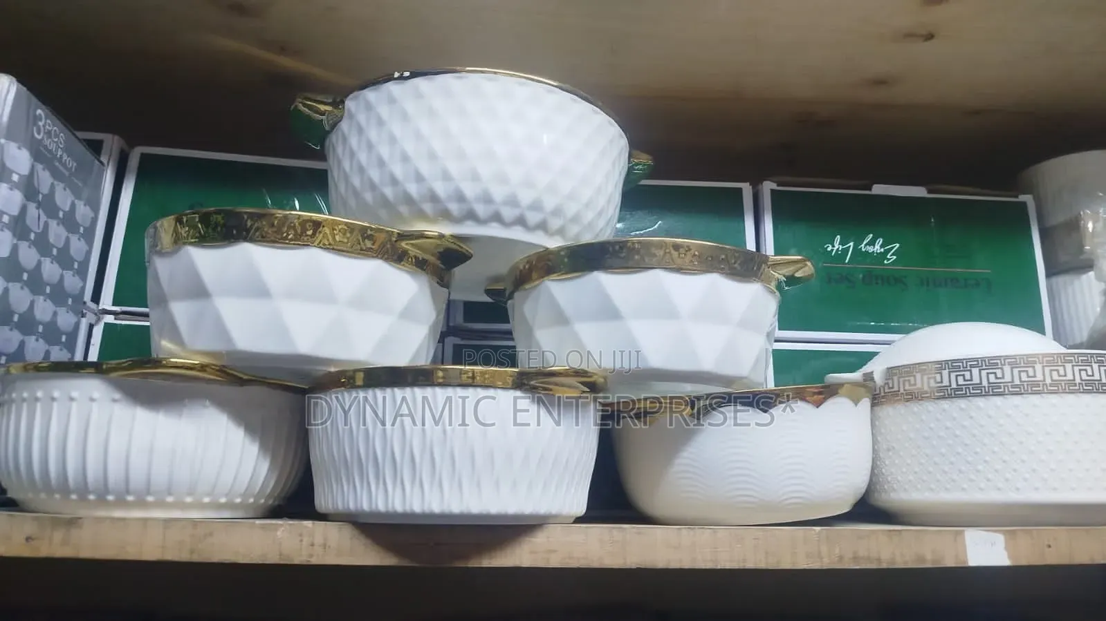 Medium Ceramic Goldine Soup Pots 2ltr