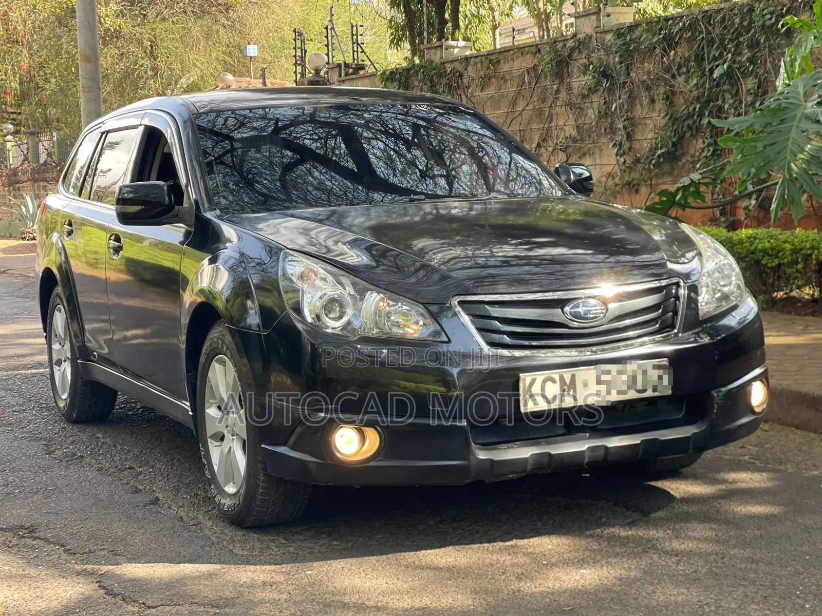 Subaru Outback 2010 Black
