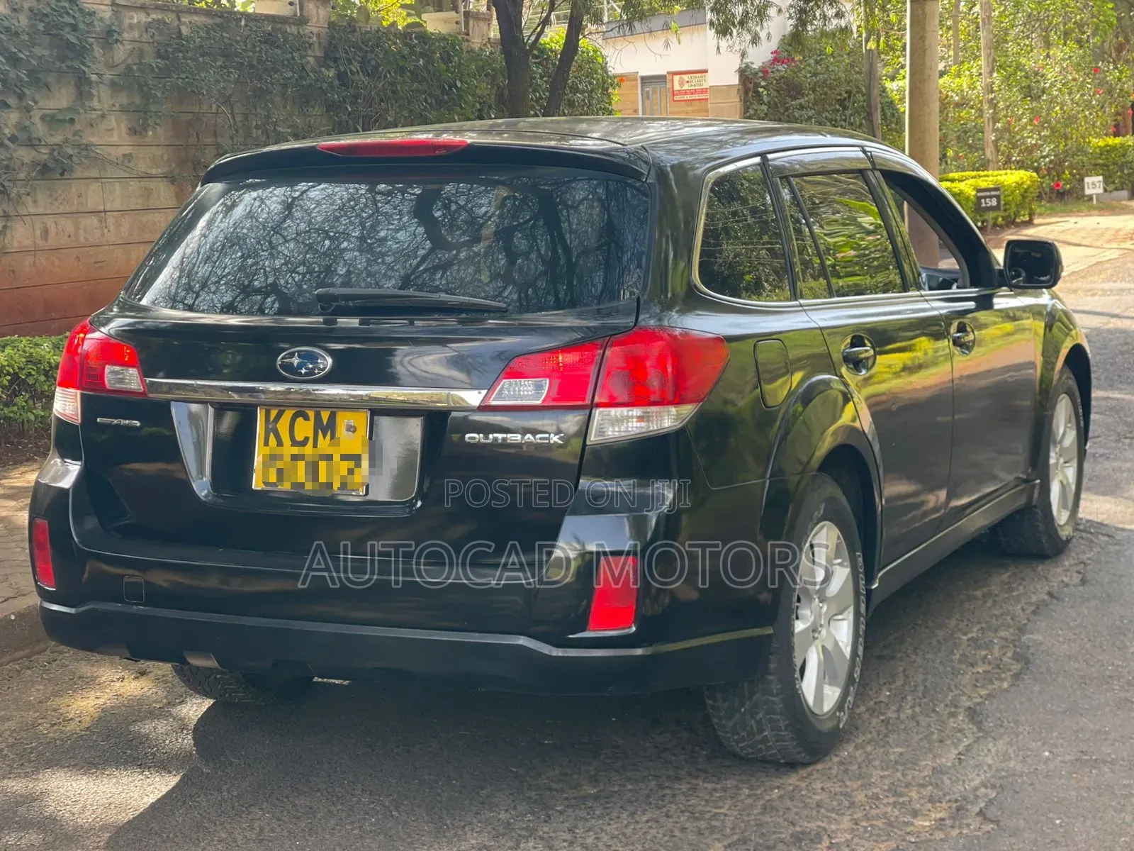 Subaru Outback 2010 Black