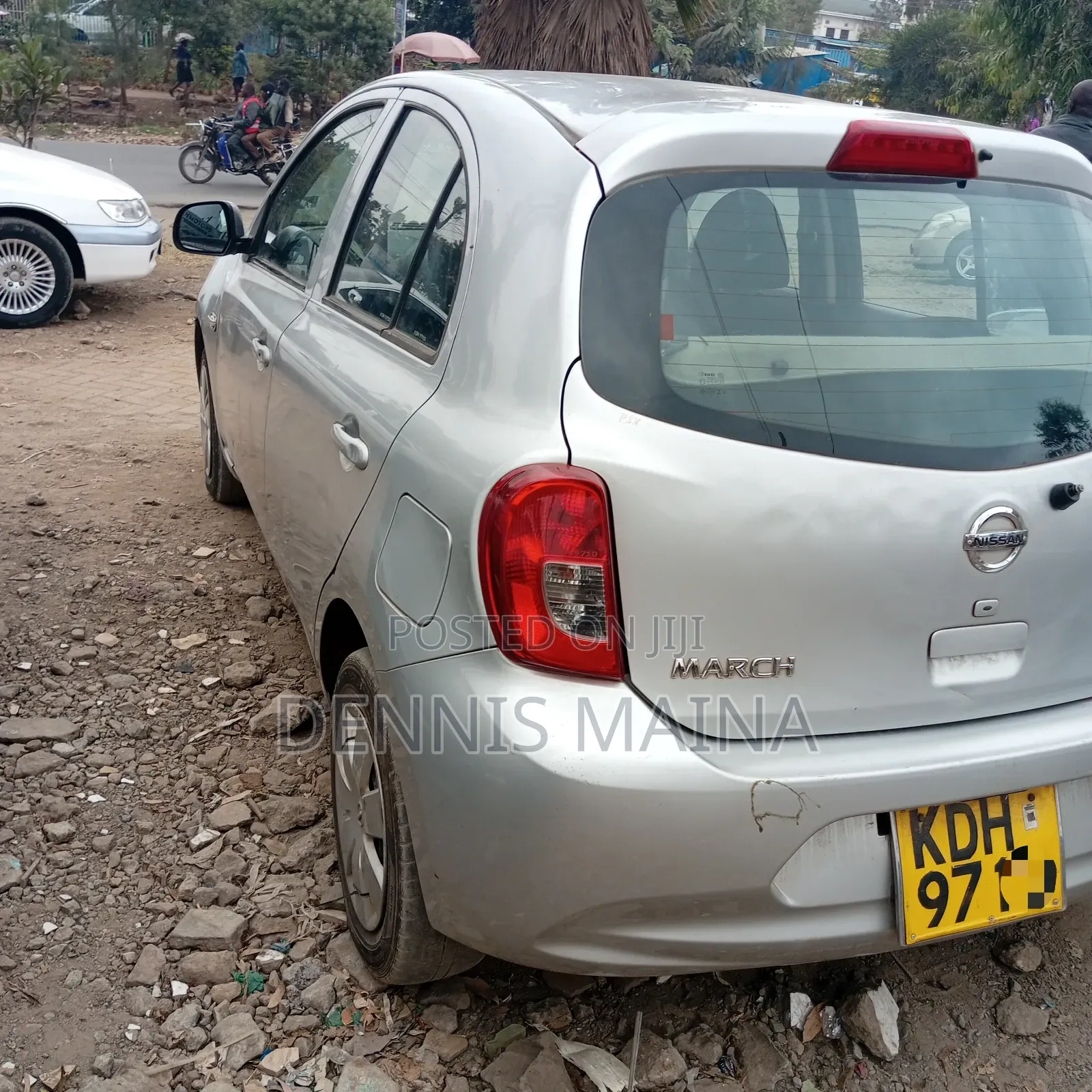 Nissan March 1.2 FWD 2015 Silver