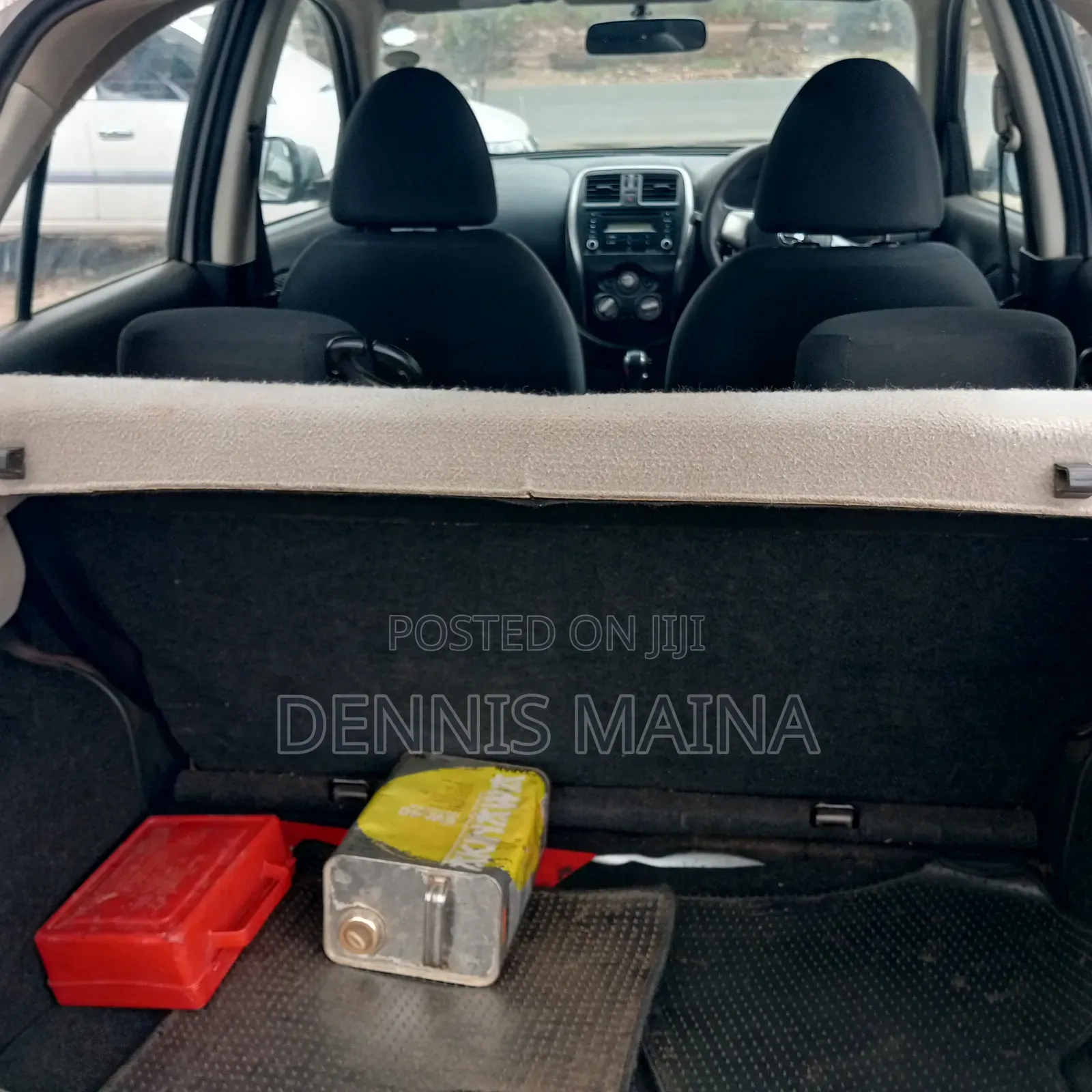 Nissan March 1.2 FWD 2015 Silver