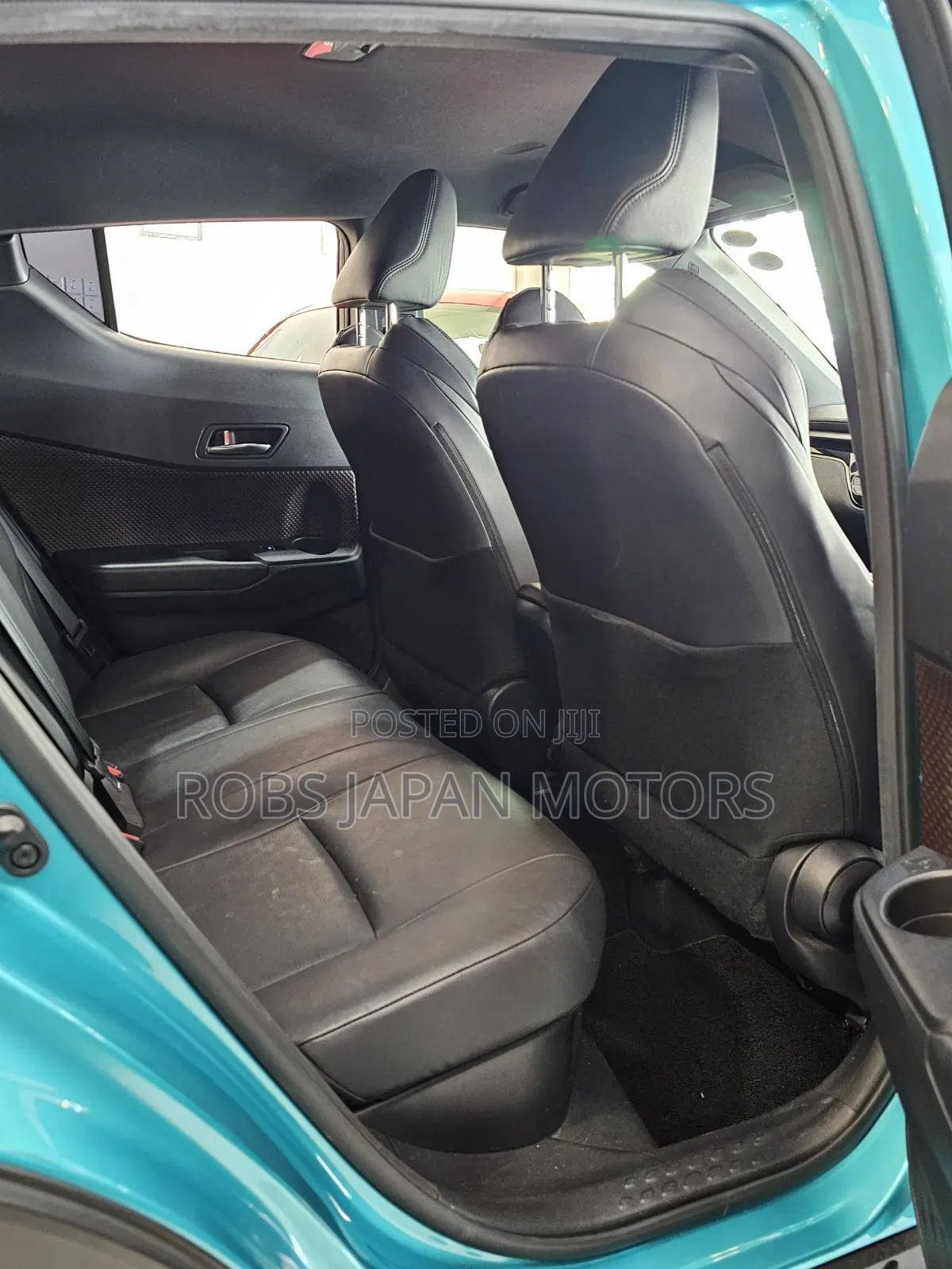 Toyota C-HR XLE Prermium FWD (2.0L 4cyl 2AM) 2018 Green