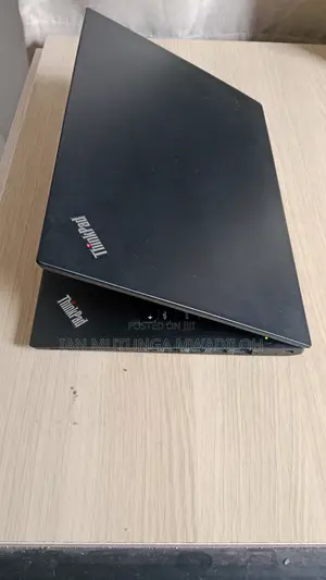 Laptop Lenovo ThinkPad T470s 8GB Intel Core i7 SSD 256GB