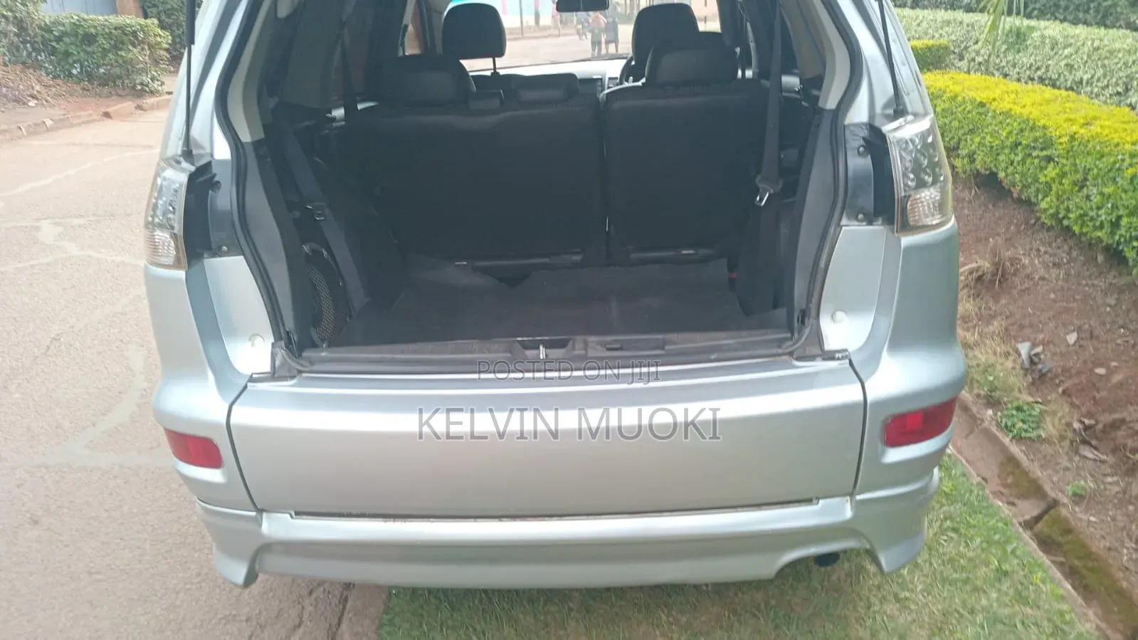 Mitsubishi Outlander 2011 Gray