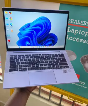Laptop HP EliteBook 830 G7 8GB Intel Core i5 SSD 256GB