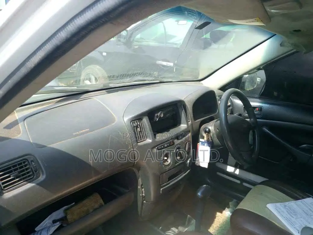Toyota Probox 2012 White