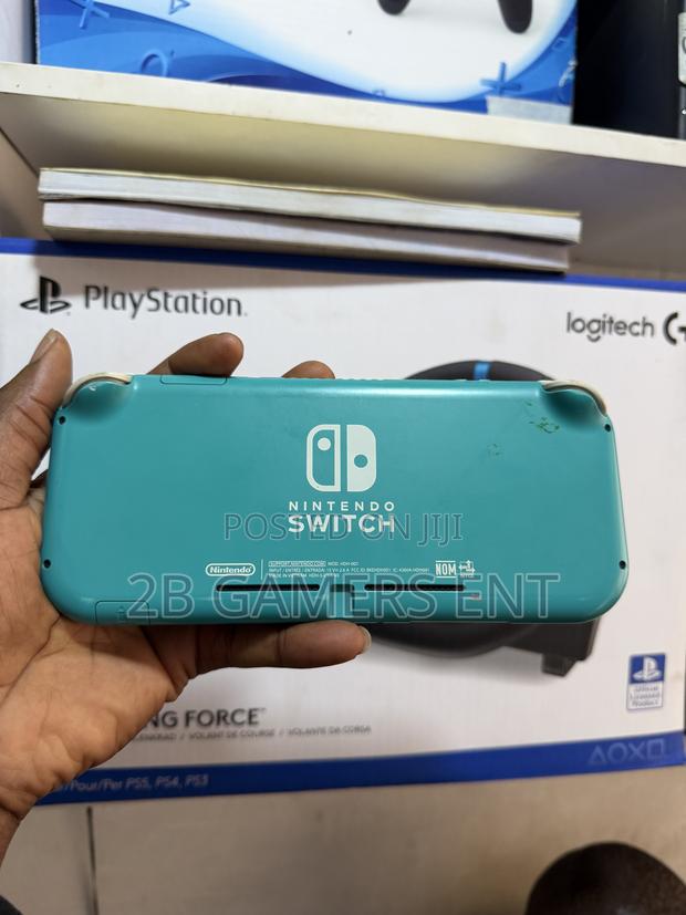 Nitendo Switch Lite