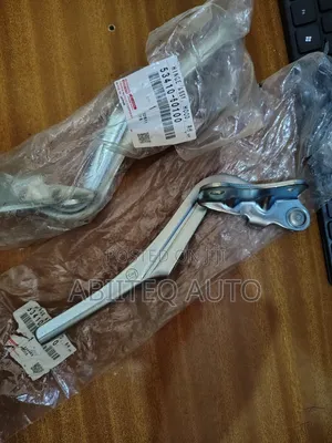 Landcriuser 79 Series Bonnet Hinges