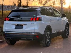 Peugeot 3008 2021 White