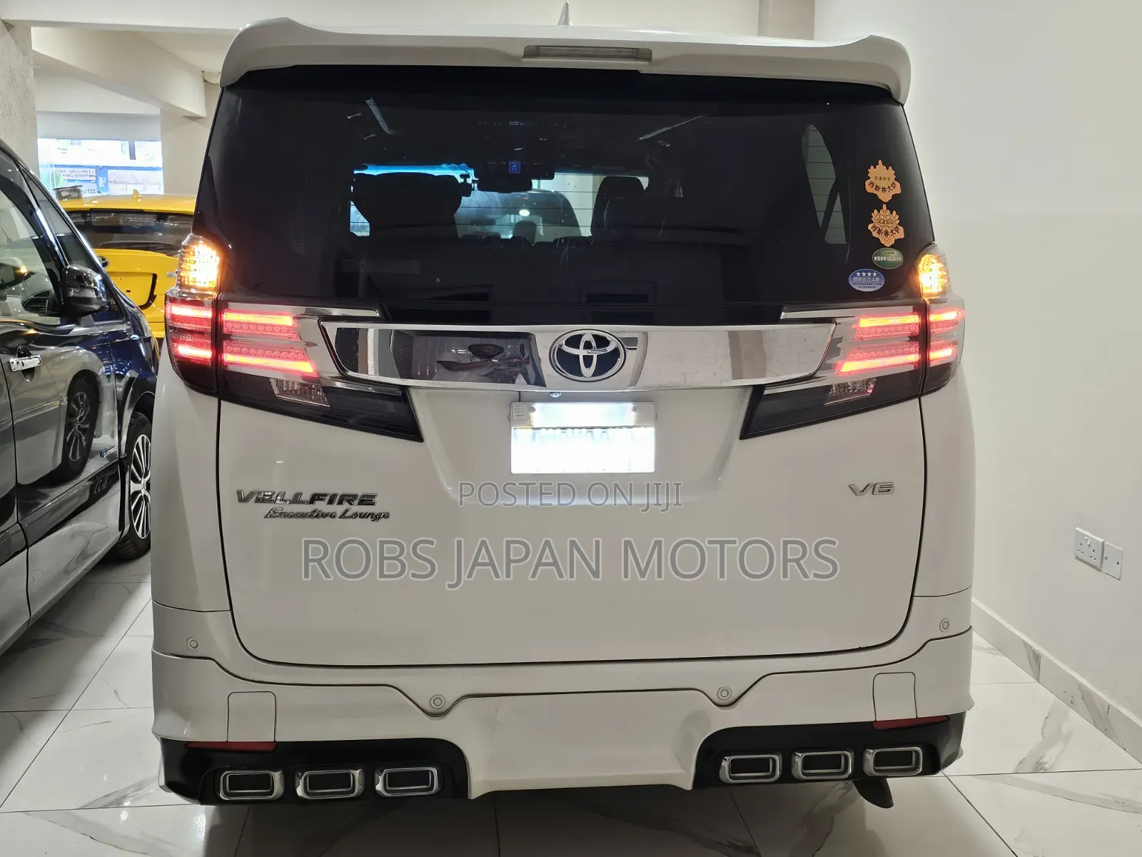 Toyota Vellfire Executive Lounge 3.5 V6 FWD 7-Seater 2018 Pearl