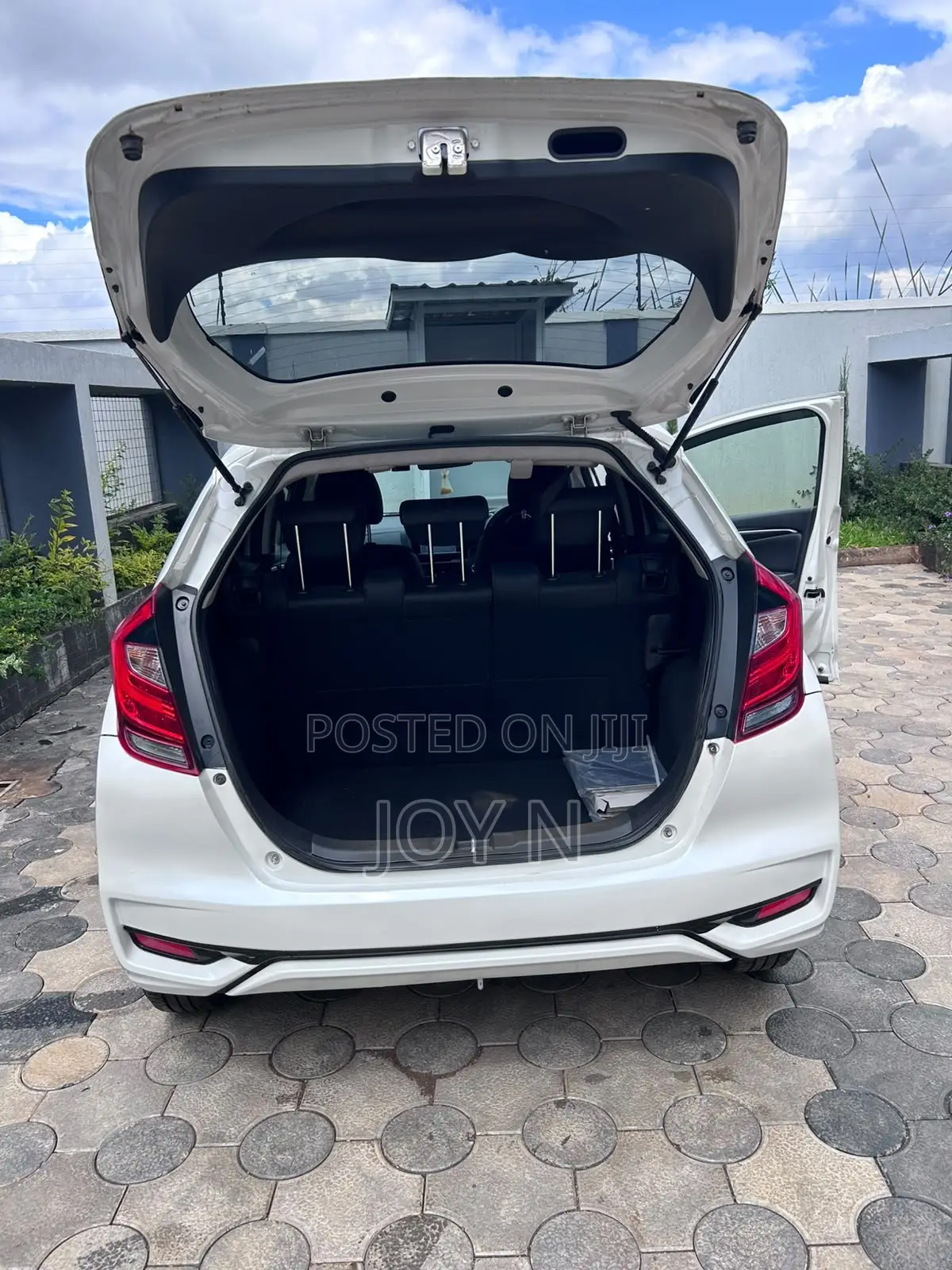 Honda Fit 2018 Pearl