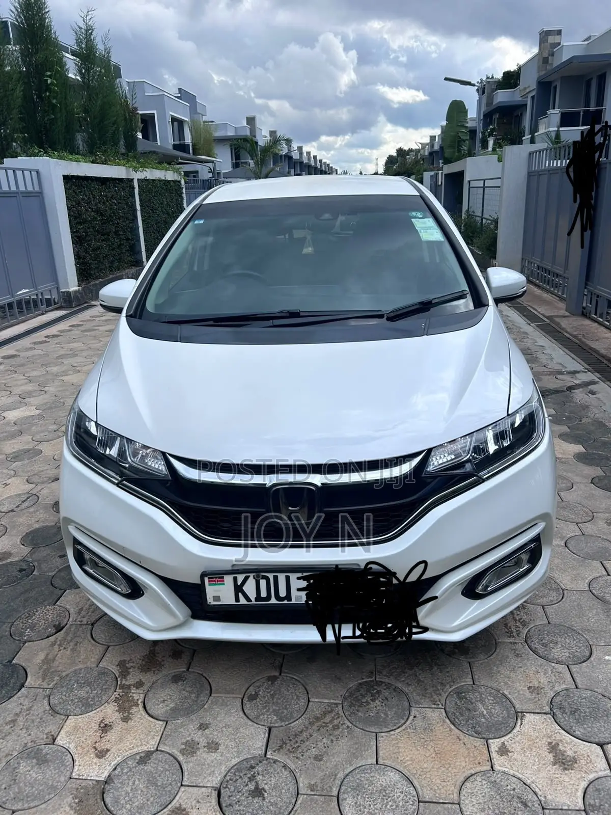 Honda Fit 2018 Pearl