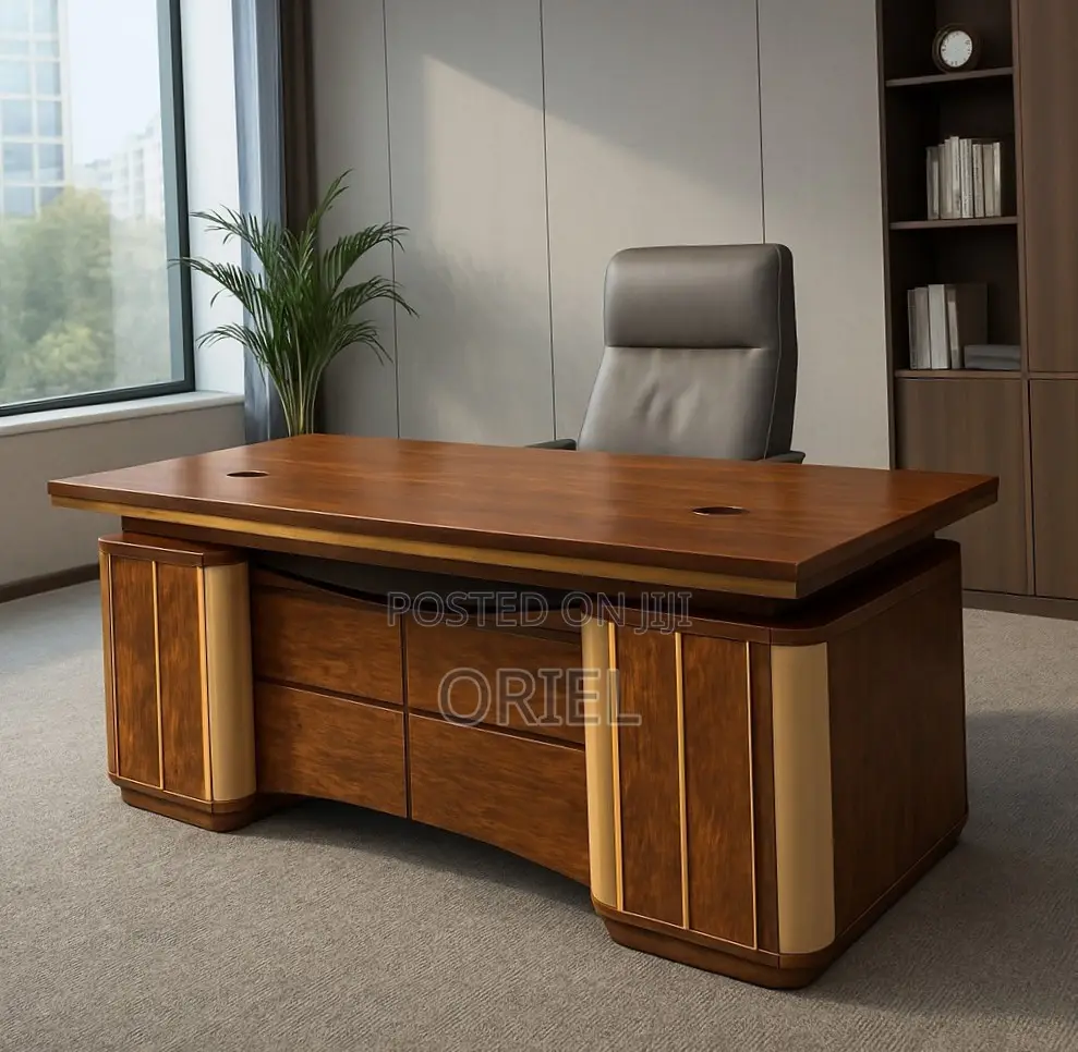Modern Executive Office Desk : 1.4M Advanced Desk in Kenya
