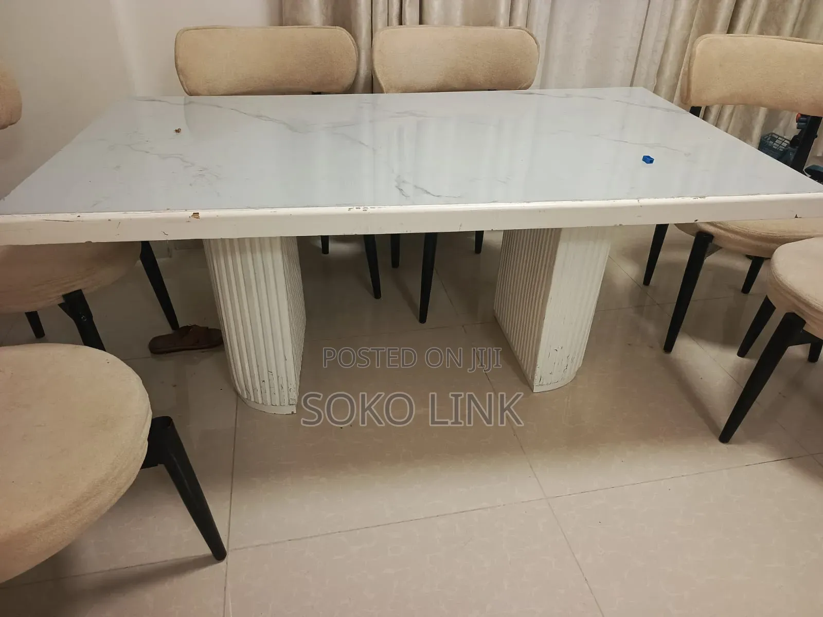 Six Seater Dinning Set
